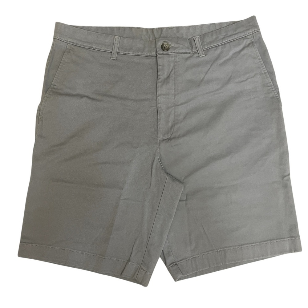 Roundtree & Yorke Chino Above the Knee Gray Flat Front Shorts Mens size 36